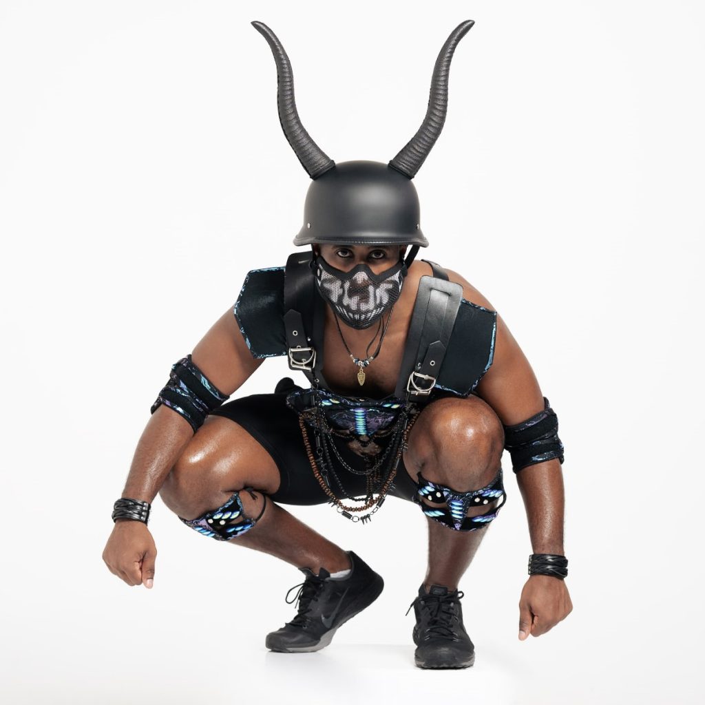 Fevermas25_640_1920x1280_H_100_P3_Original ratio